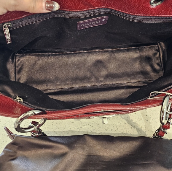 Authentic Chanel Purse - Picture 5 of 15